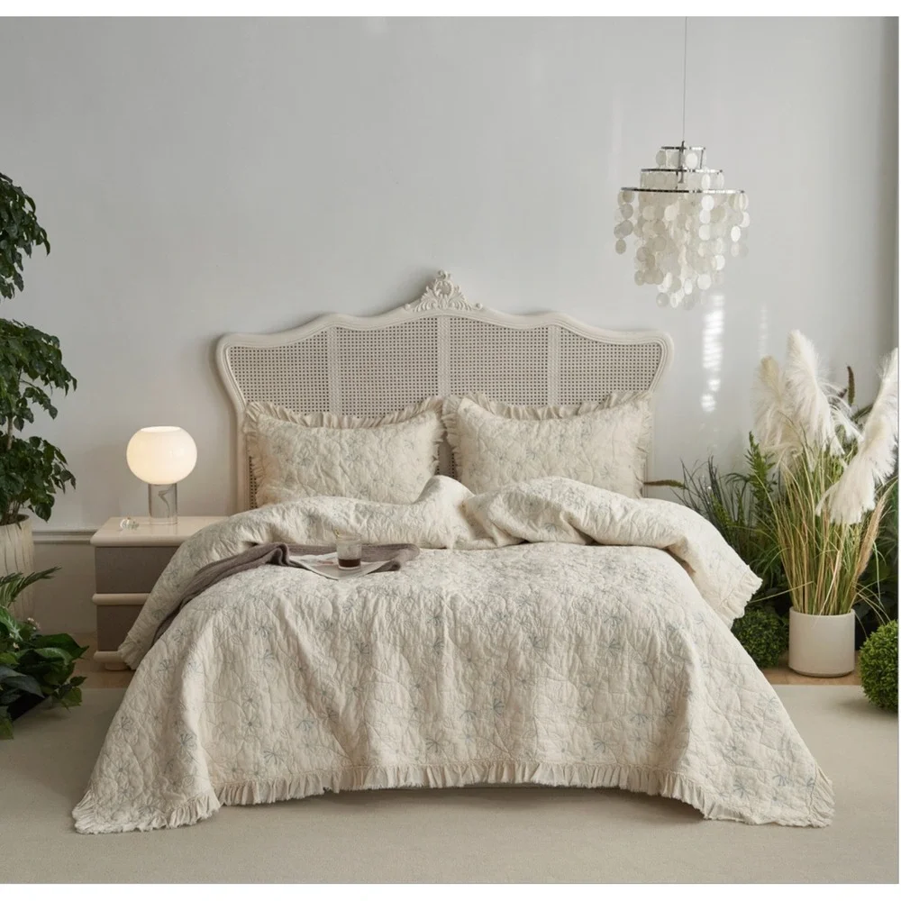 Dream of Clouds Cotton Decorative Coverlet Set Pillowcases Queen Shabby Chic